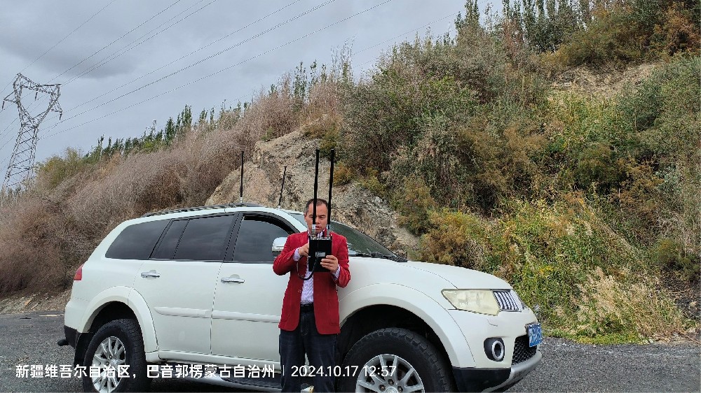 同創(chuàng)科技圓滿完成駐疆某單位開展自組網(wǎng)空地立體通訊綜合系統(tǒng)測試任務